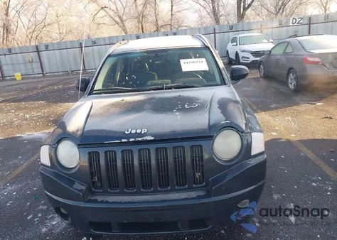 2007 Jeep Compass Sport z USA, uszkodzony, nr VIN 1J8FT47W87D180861